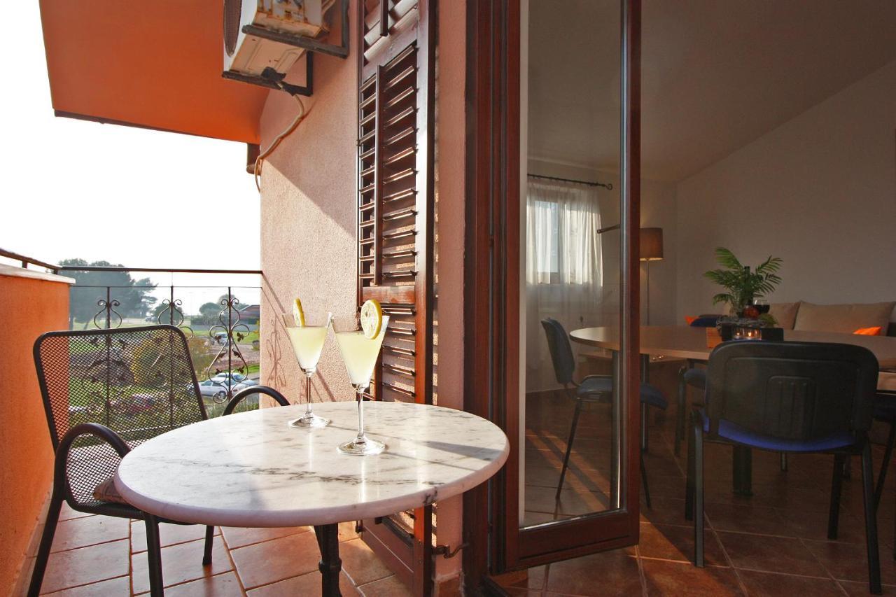 Brijunisol - 3 Apartments Top Position Near The Beautiful Beach Fažana Eksteriør bilde