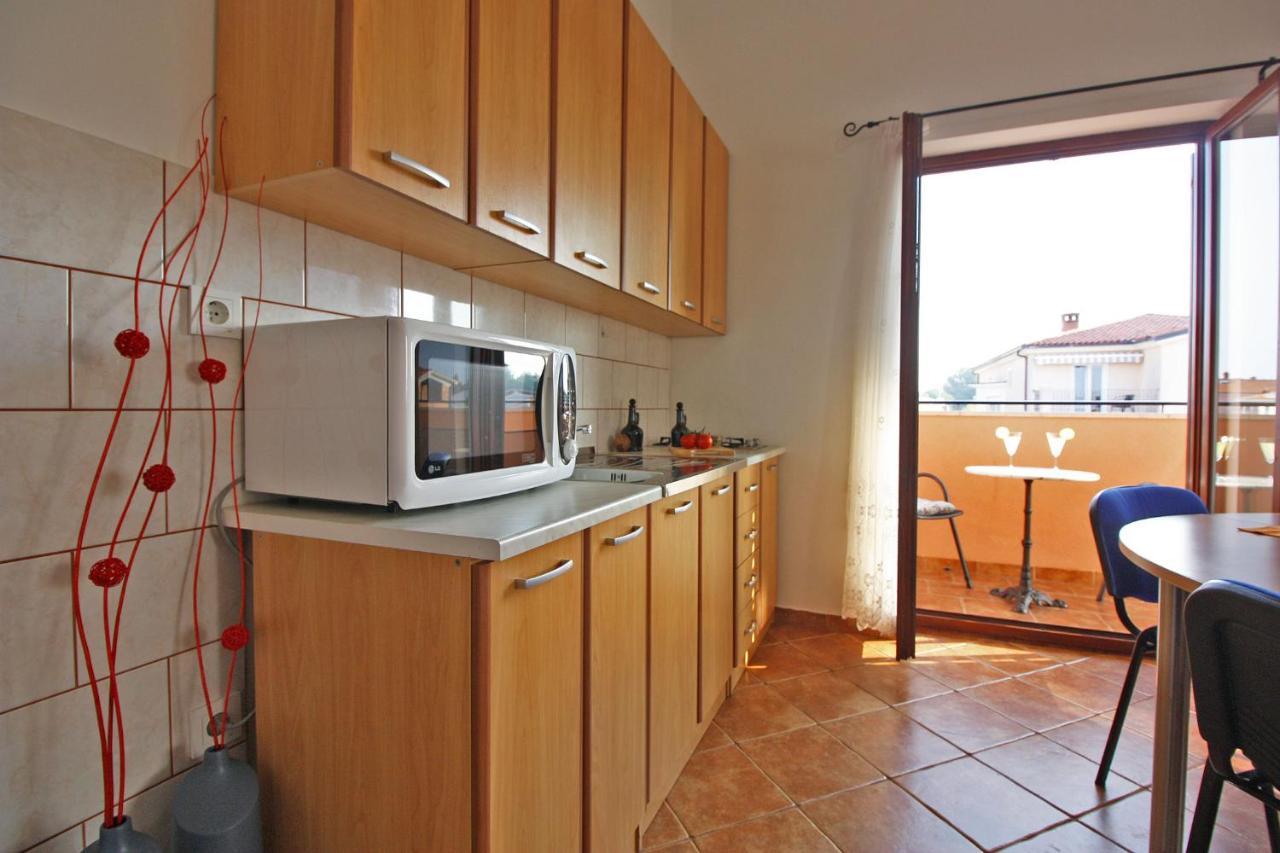 Brijunisol - 3 Apartments Top Position Near The Beautiful Beach Fažana Eksteriør bilde