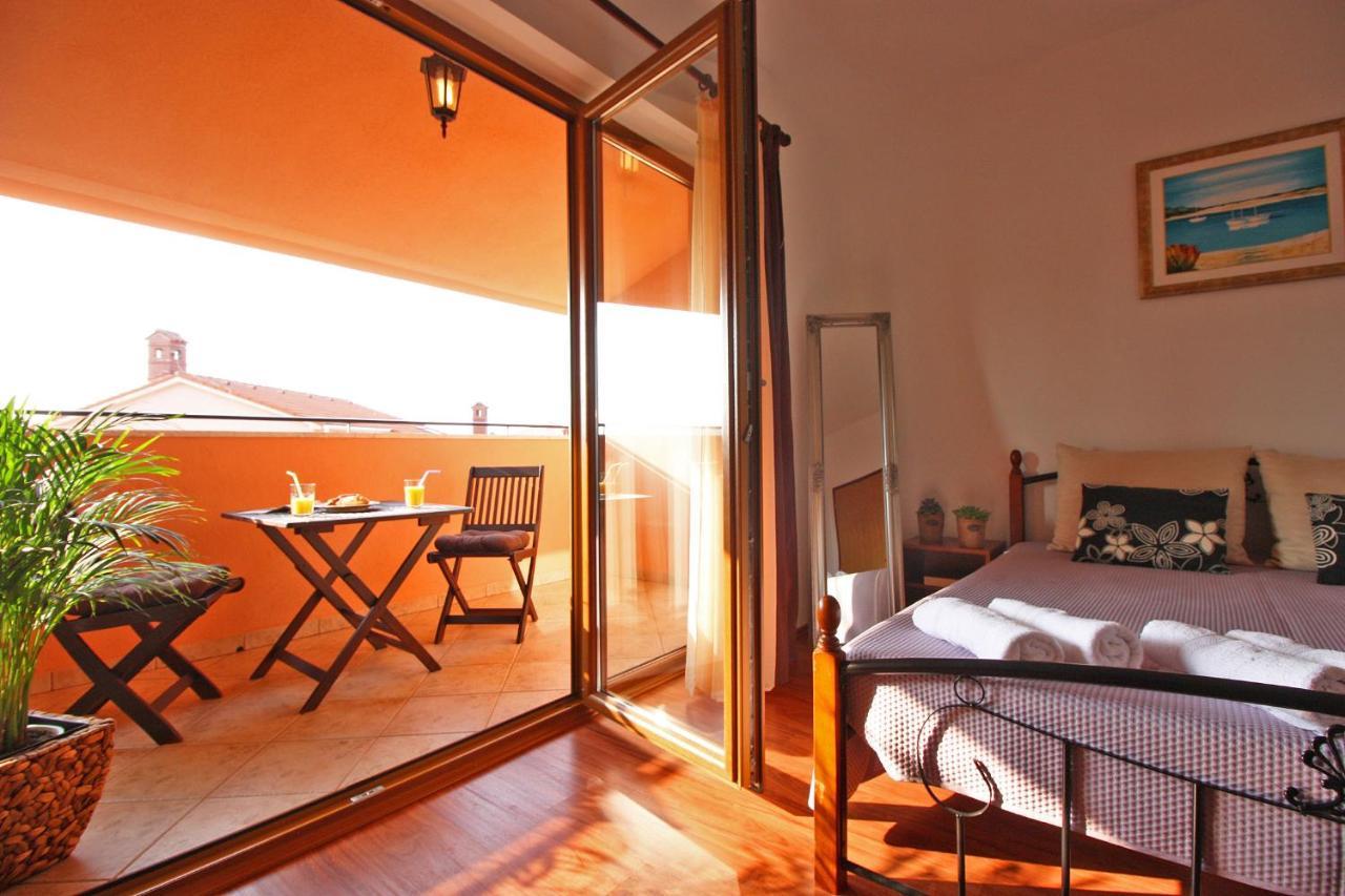 Brijunisol - 3 Apartments Top Position Near The Beautiful Beach Fažana Eksteriør bilde