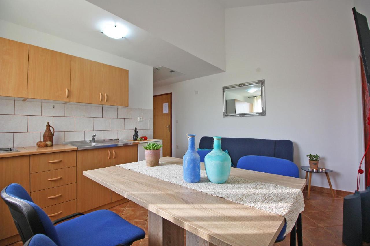 Brijunisol - 3 Apartments Top Position Near The Beautiful Beach Fažana Eksteriør bilde