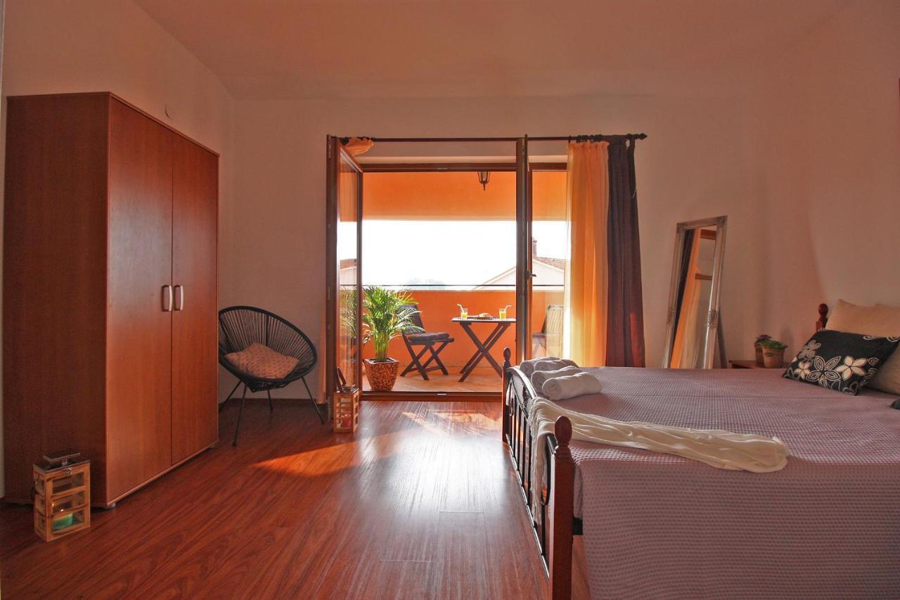 Brijunisol - 3 Apartments Top Position Near The Beautiful Beach Fažana Eksteriør bilde