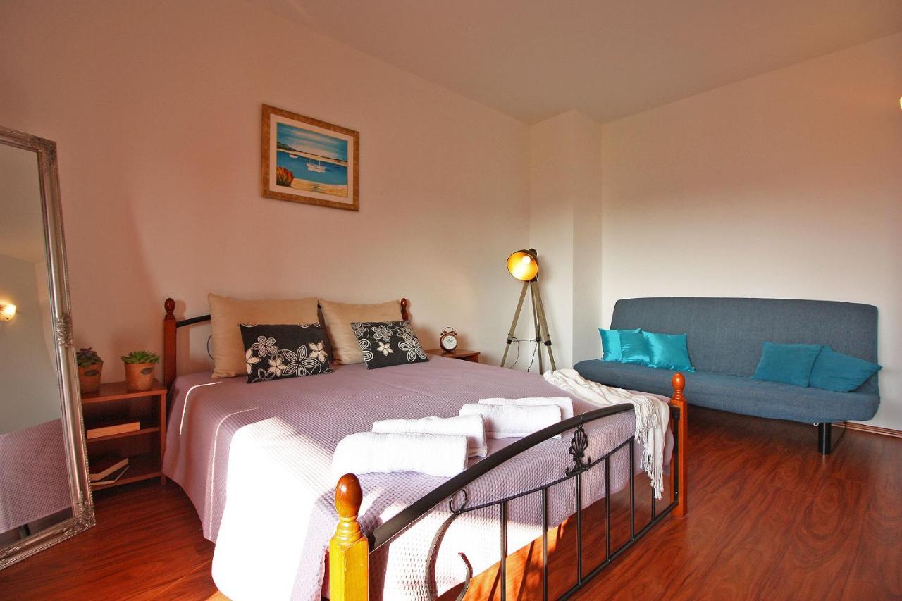 Brijunisol - 3 Apartments Top Position Near The Beautiful Beach Fažana Eksteriør bilde