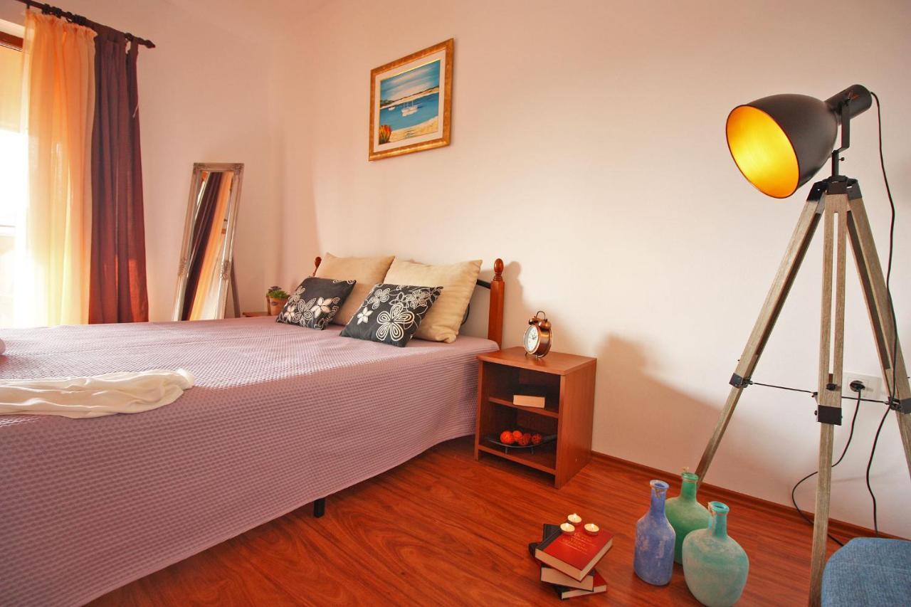 Brijunisol - 3 Apartments Top Position Near The Beautiful Beach Fažana Eksteriør bilde