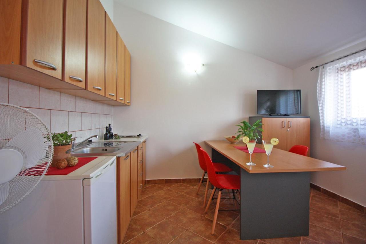 Brijunisol - 3 Apartments Top Position Near The Beautiful Beach Fažana Eksteriør bilde