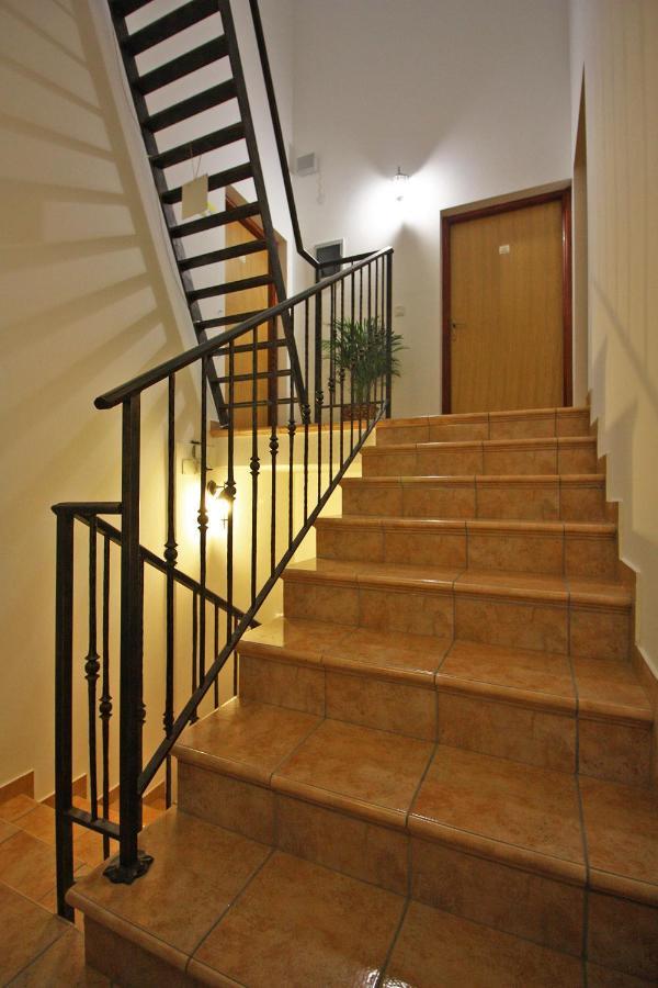 Brijunisol - 3 Apartments Top Position Near The Beautiful Beach Fažana Eksteriør bilde